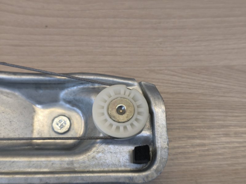 Стеклоподъемник    двери - фото 9