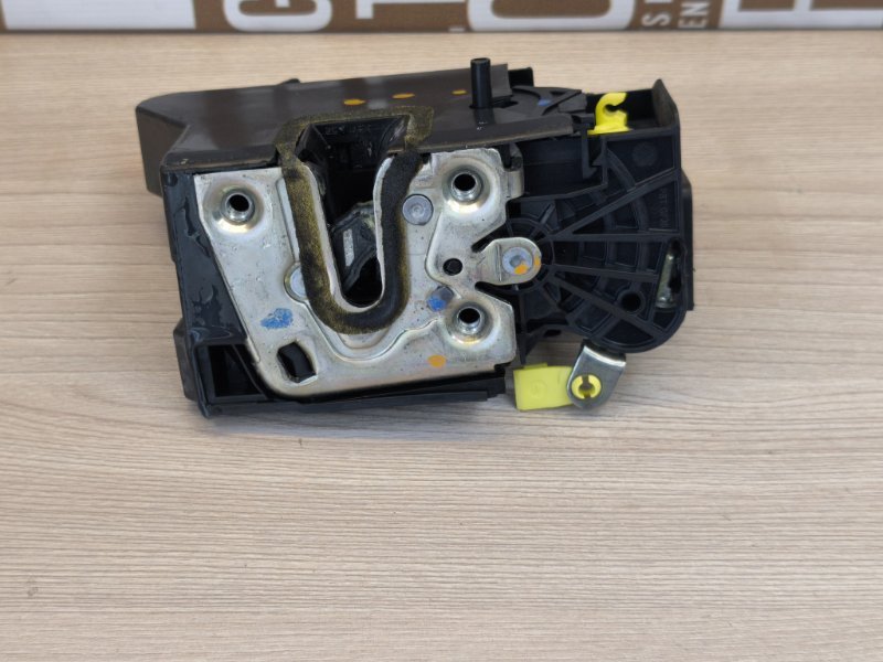 Замок      двери - фото 10