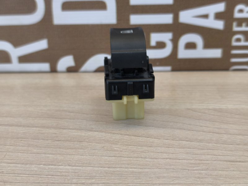 Кнопка стеклоподъемника - фото 8