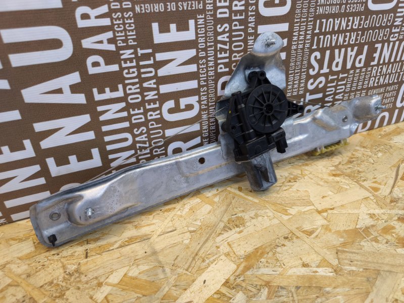 Стеклоподъемник    двери - фото 4