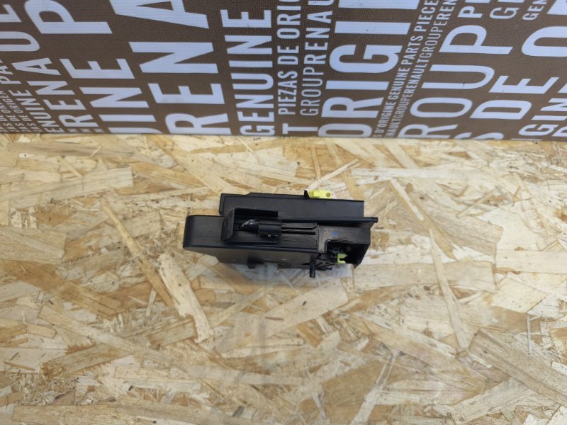 Замок      двери - фото 7