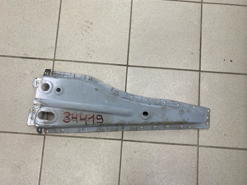 Усилитель лонжерона - фото 1