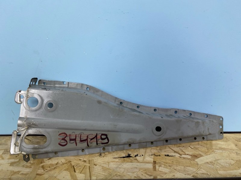 Усилитель лонжерона - фото 1