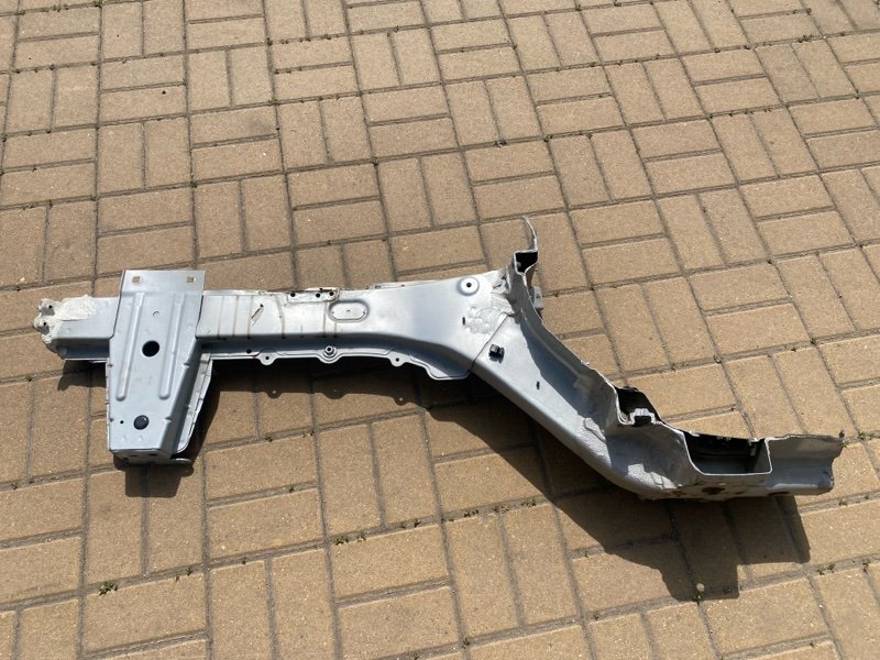 Лонжерон - фото 1