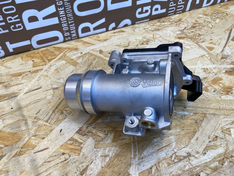 Дроссельная заслонка - фото 3