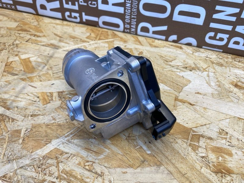 Дроссельная заслонка - фото 4