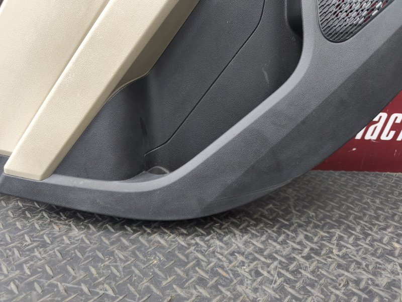 Обшивка боковой двери - фото 7