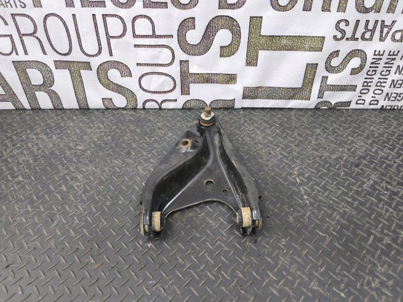 Рычаг подвески - фото 1