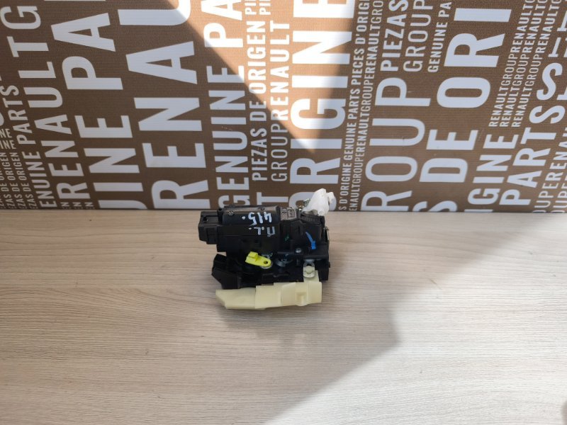 Замок      двери - фото 1