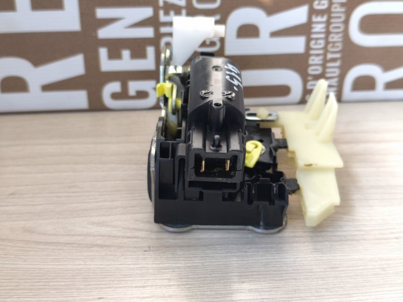 Замок      двери - фото 6