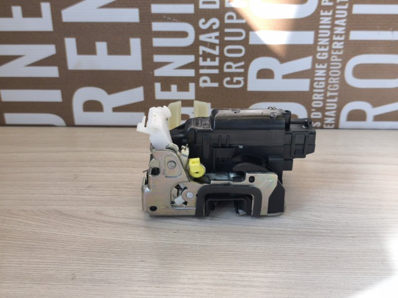 Замок      двери - фото 8