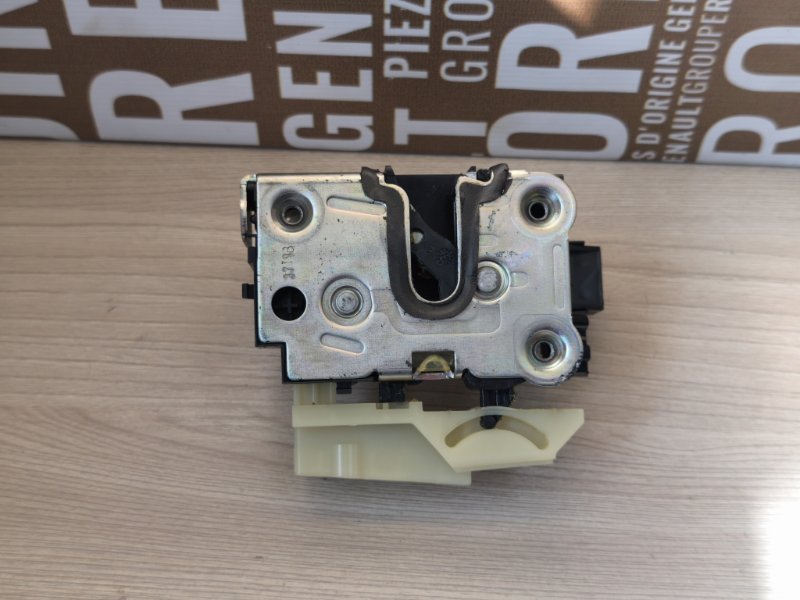 Замок      двери - фото 9