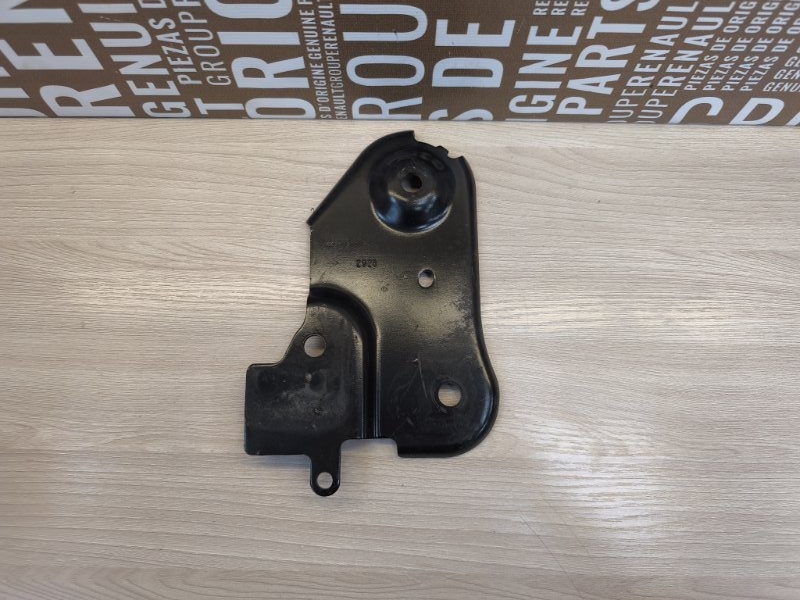 Кронштейн подрамника - фото 2