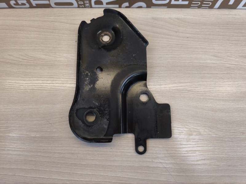 Кронштейн подрамника - фото 5