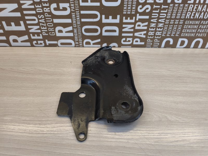 Кронштейн подрамника - фото 6