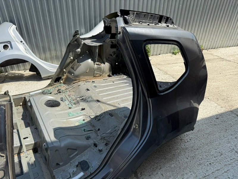 Задняя панель кузова - фото 6