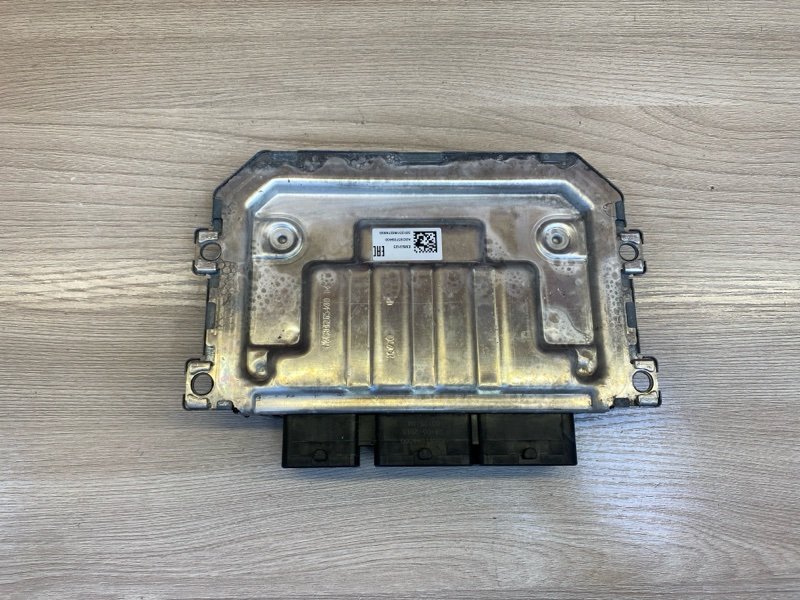 Блок управления двигателем - фото 6