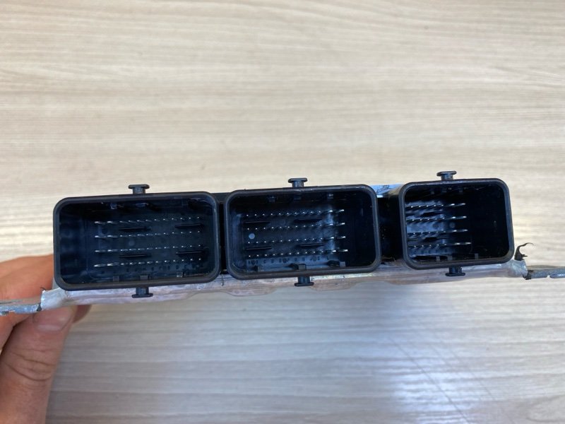 Блок управления двигателем - фото 8