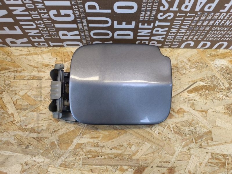 Лючок бензобака - фото 2