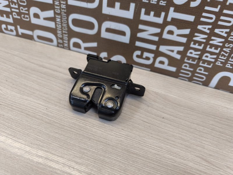 Замок крышки багажника - фото 3