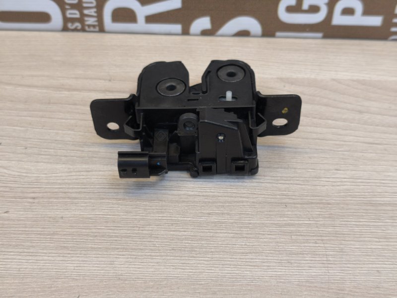 Замок крышки багажника - фото 7