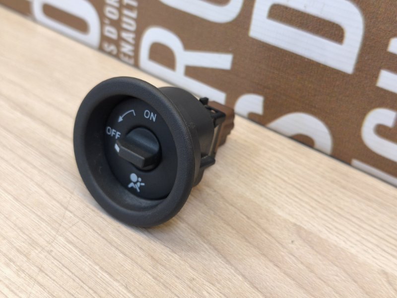 Выключатель подушки безопасности - фото 3