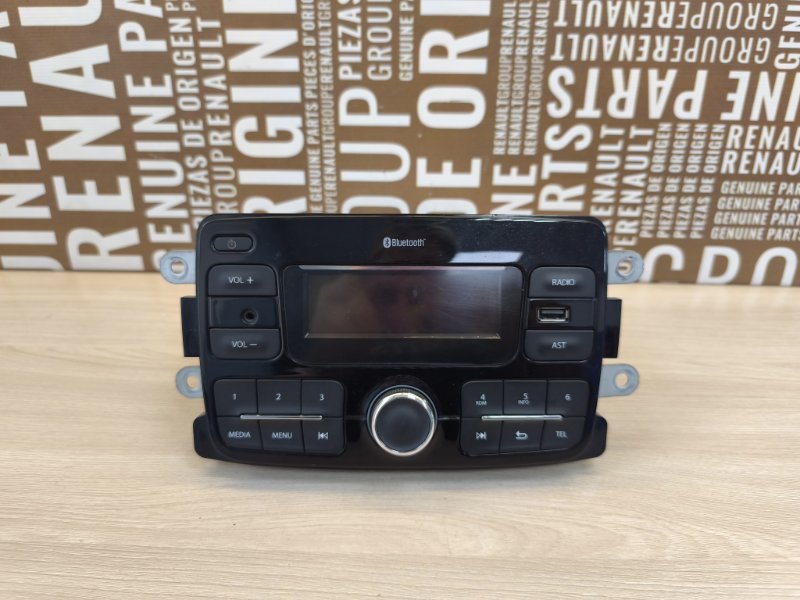 Магнитола штатная - фото 2