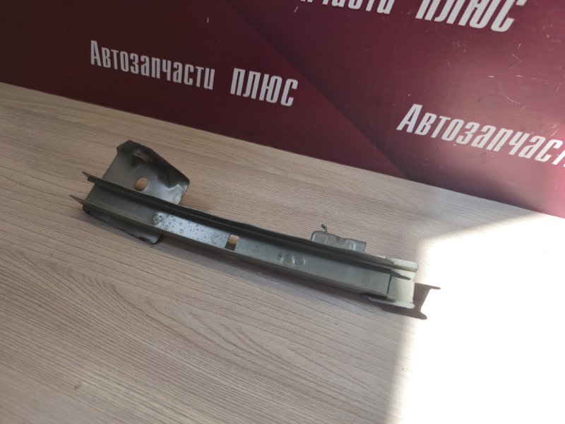 Направляющая стекла двери - фото 3