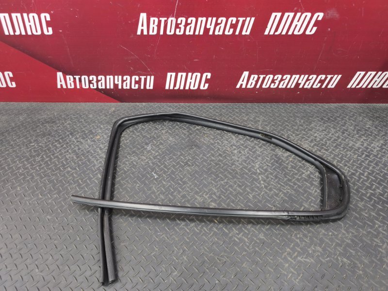 Уплотнитель стекла      двери - фото 1