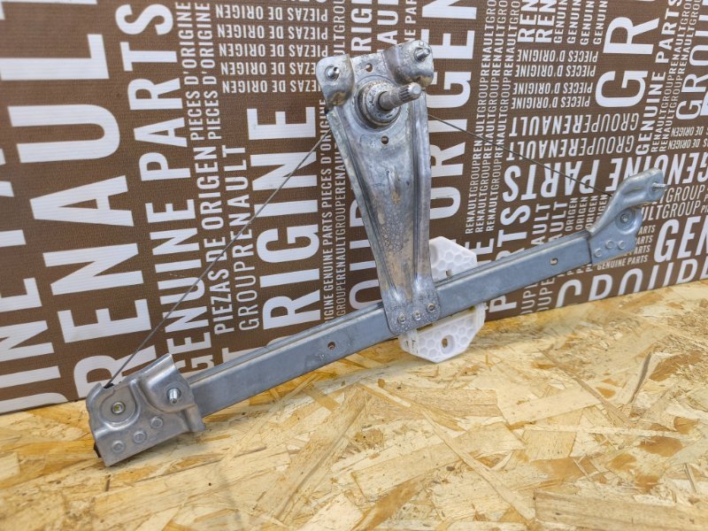 Стеклоподъемник    двери - фото 3