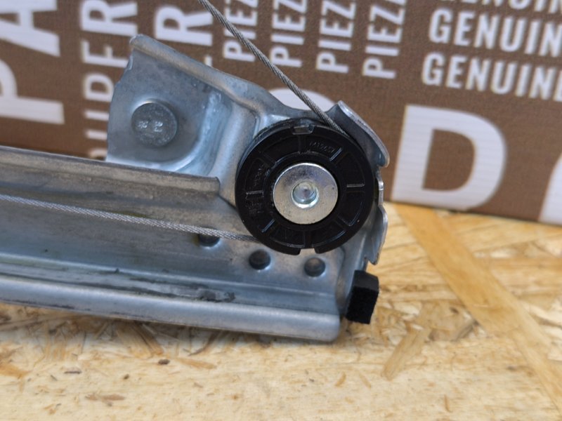 Стеклоподъемник    двери - фото 7