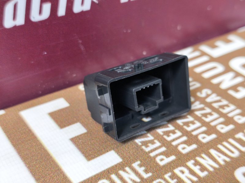 Заглушка кнопки - фото 9