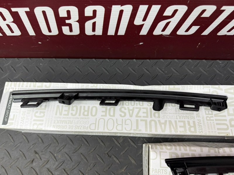 Молдинг хром решетки радиатора - фото 9