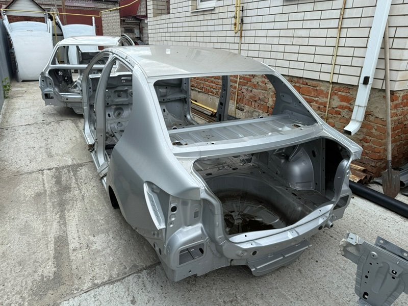 Кузов на запчасти - фото 3