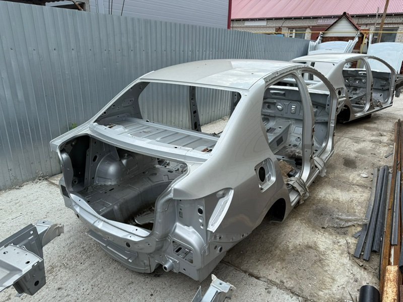 Кузов на запчасти - фото 4