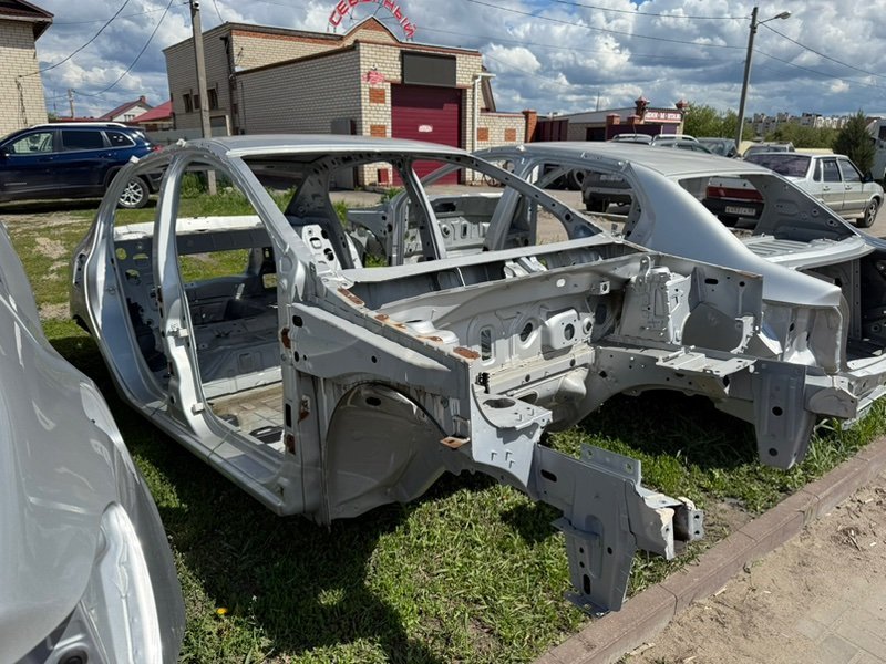 Кузов на запчасти - фото 1