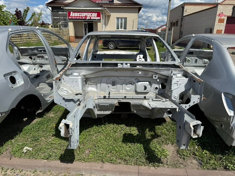 Кузов на запчасти - фото 2