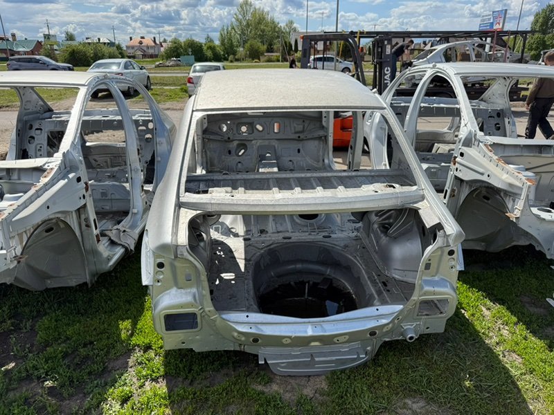 Кузов на запчасти - фото 5