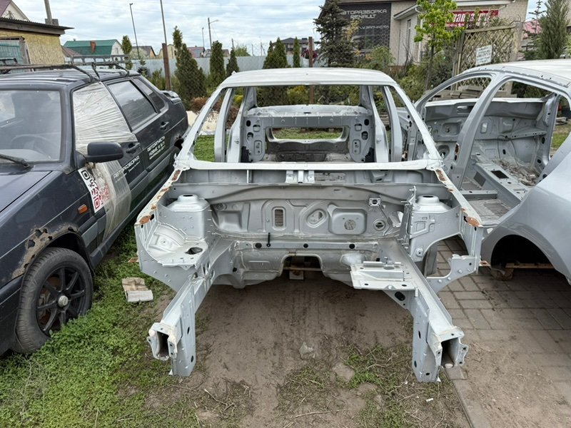 Кузов на запчасти - фото 2