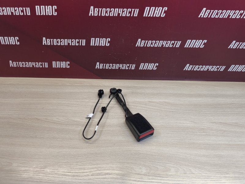 Замок ремня безопасности - фото 1