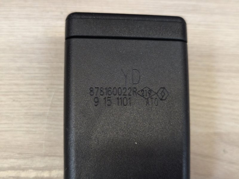 Замок ремня безопасности - фото 10