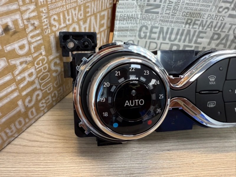 Блок управления климат контролем - фото 5