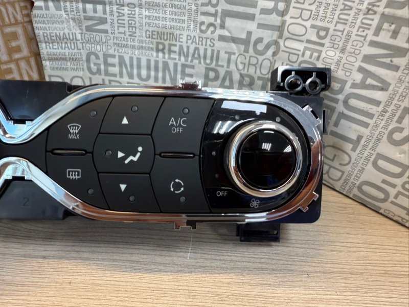 Блок управления климат контролем - фото 6