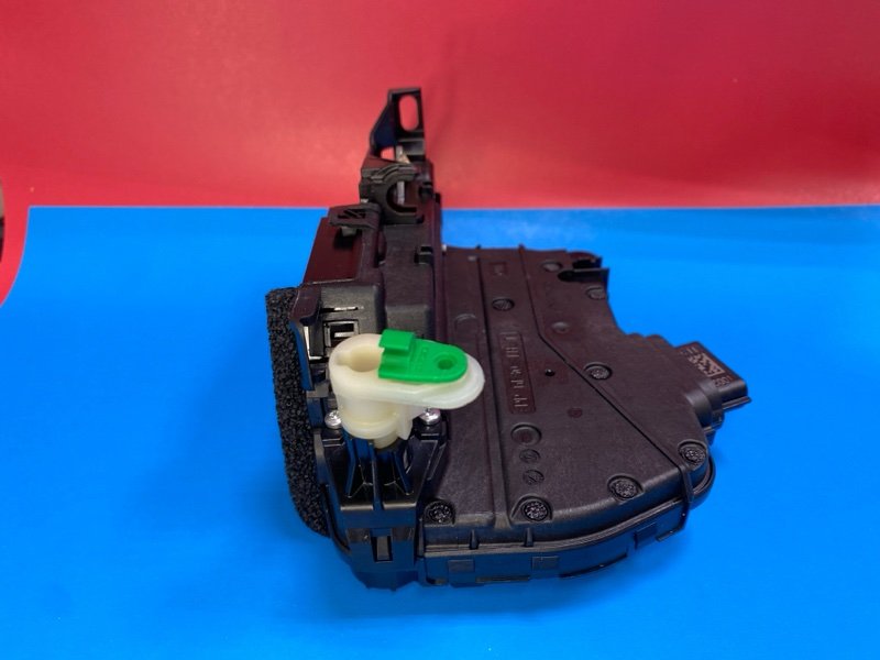 Замок      двери - фото 4