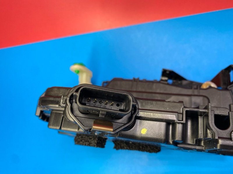 Замок      двери - фото 6