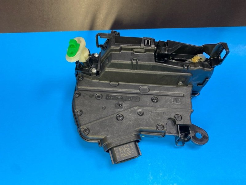 Замок      двери - фото 2