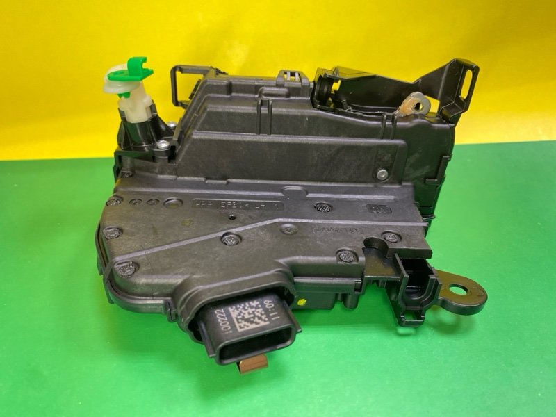 Замок      двери - фото 1