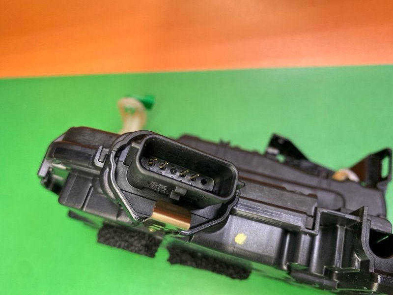 Замок      двери - фото 4