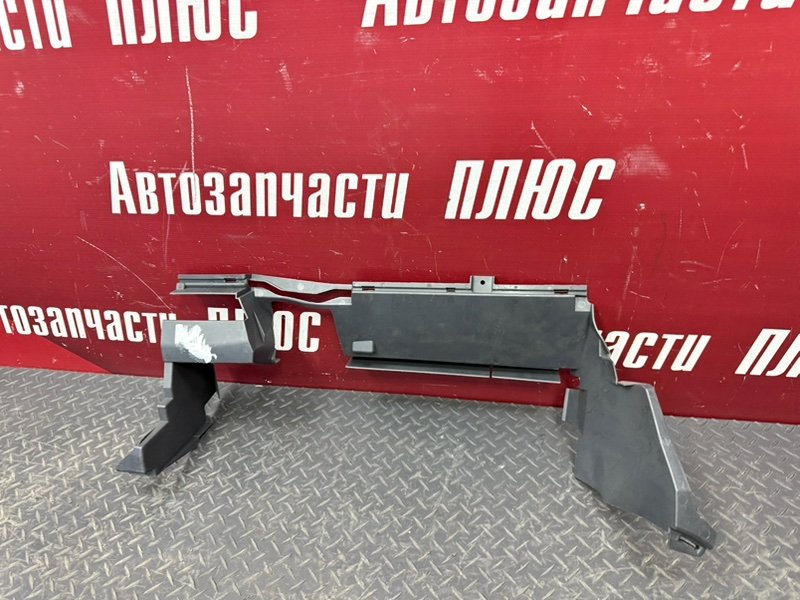 Дефлектор радиатора - фото 3