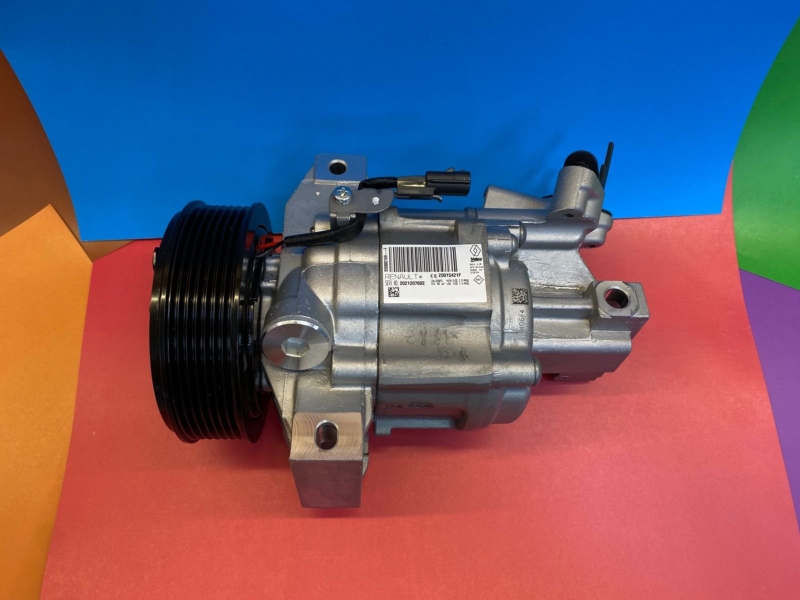 Компрессор кондиционера - фото 1